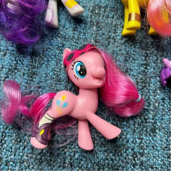 2016 Hasbro My Little Pony Toy Lot Set of 7 MLP Pirate Ponies - Picture 3 of 11